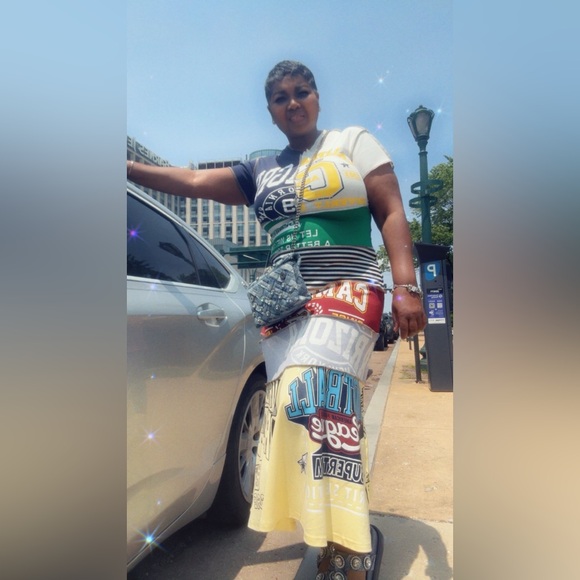 Colorful Graphic Print Women's Dress - Picture 4 of 4